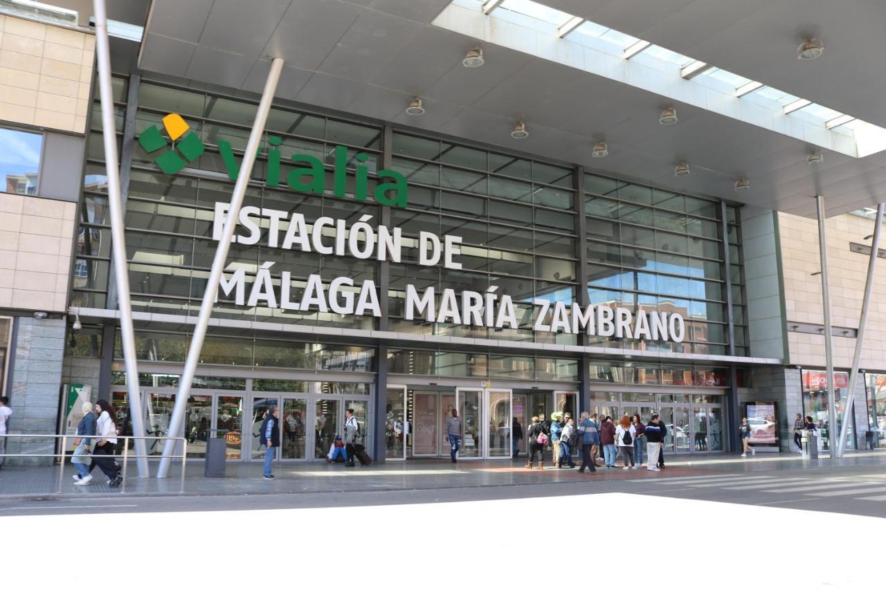 Fantastico Apartamento Junto A La Estacion Малага Екстер'єр фото