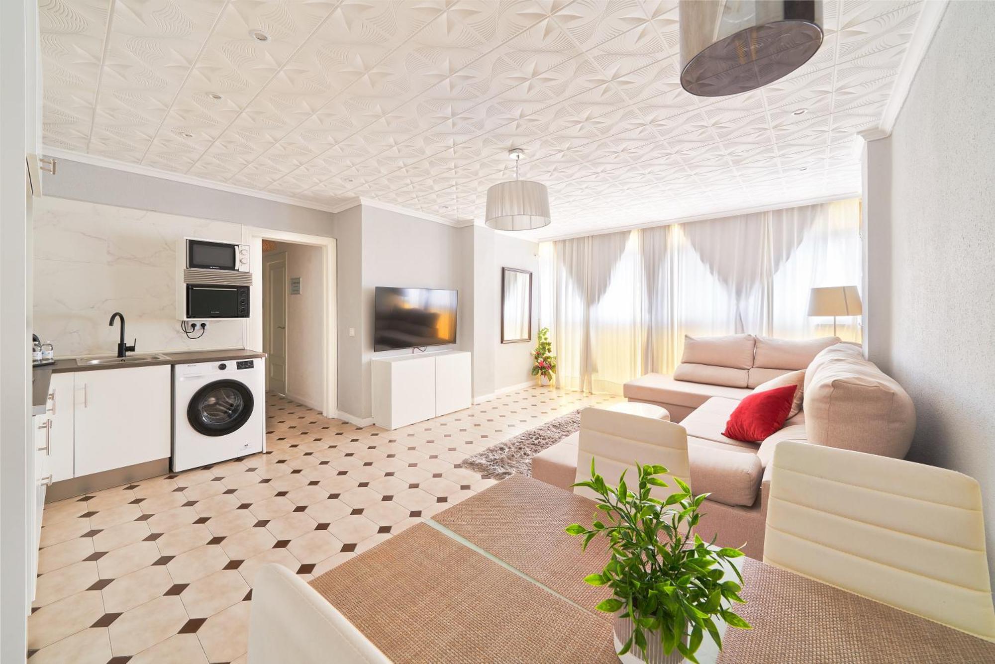 Fantastico Apartamento Junto A La Estacion Малага Екстер'єр фото