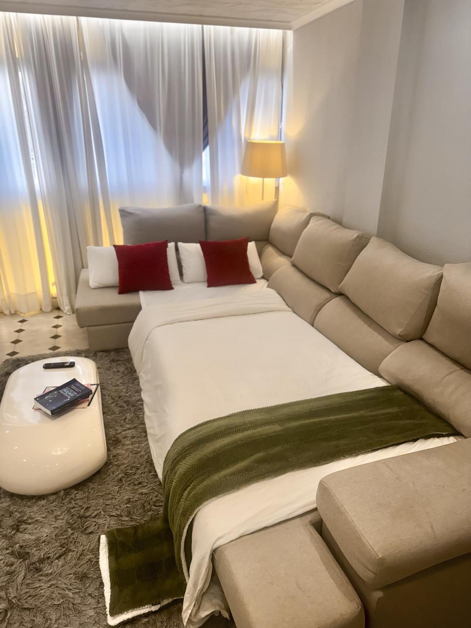 Fantastico Apartamento Junto A La Estacion Малага Екстер'єр фото